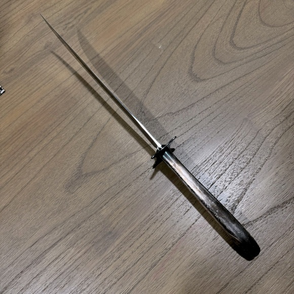 Vintage HOLMES & EDWARDS
  Carving Knife / Cake Knife - Picture 9 of 11